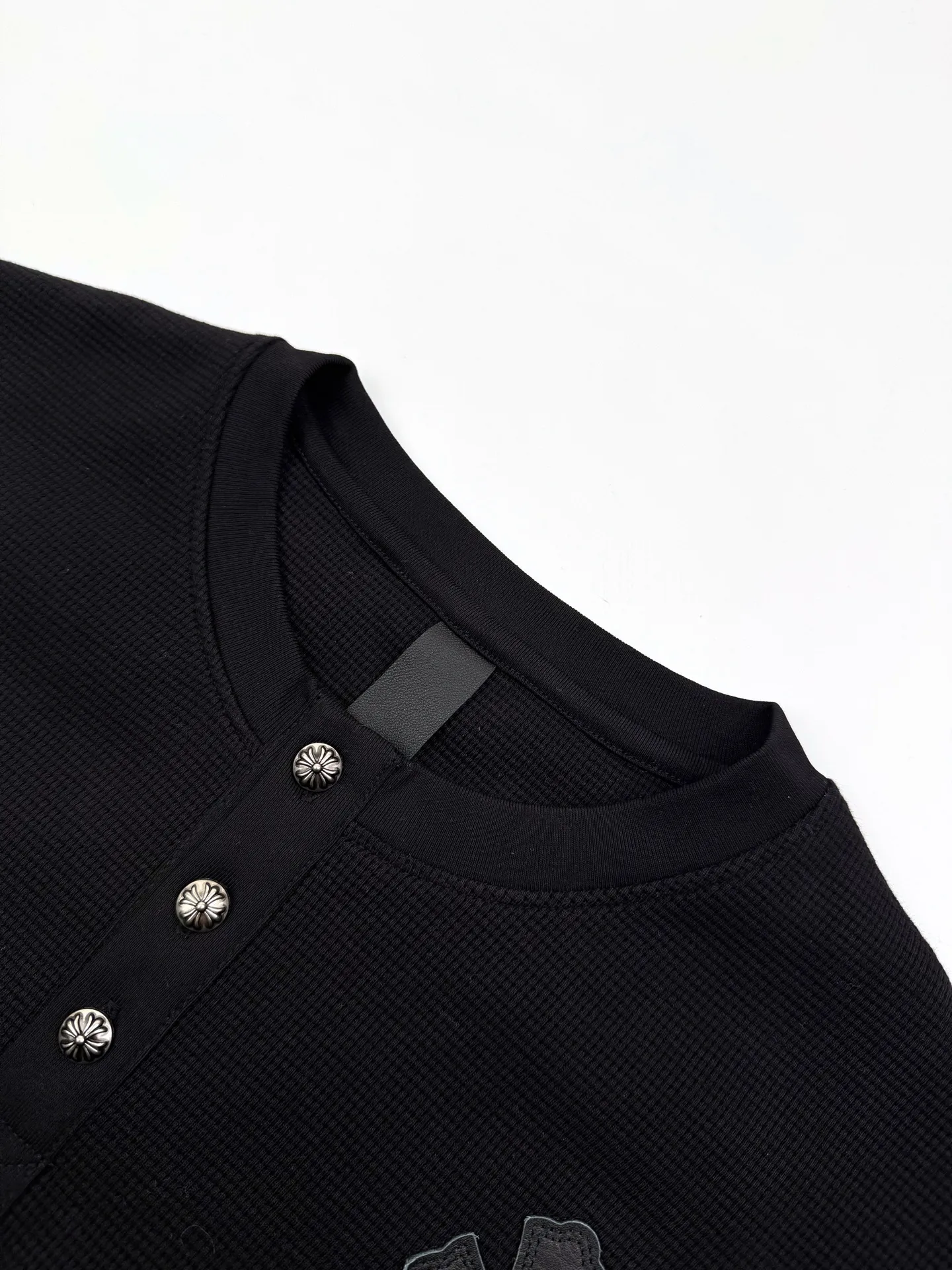 Chrome Heart Black logo Logo Retro 1: Chrome Hearts 2: ： 1:1 CH 1:1 CH 1:1 CH Genuine Leather 1:1 CH Genuine Leather 1:1 CH ： Size： S M L XL ： 25292